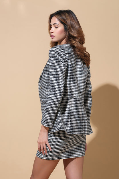 Business Talk Skirt - Houndstooth